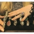 ASMR·玛利亚女神分享并展示新年的新戒指（耳语）