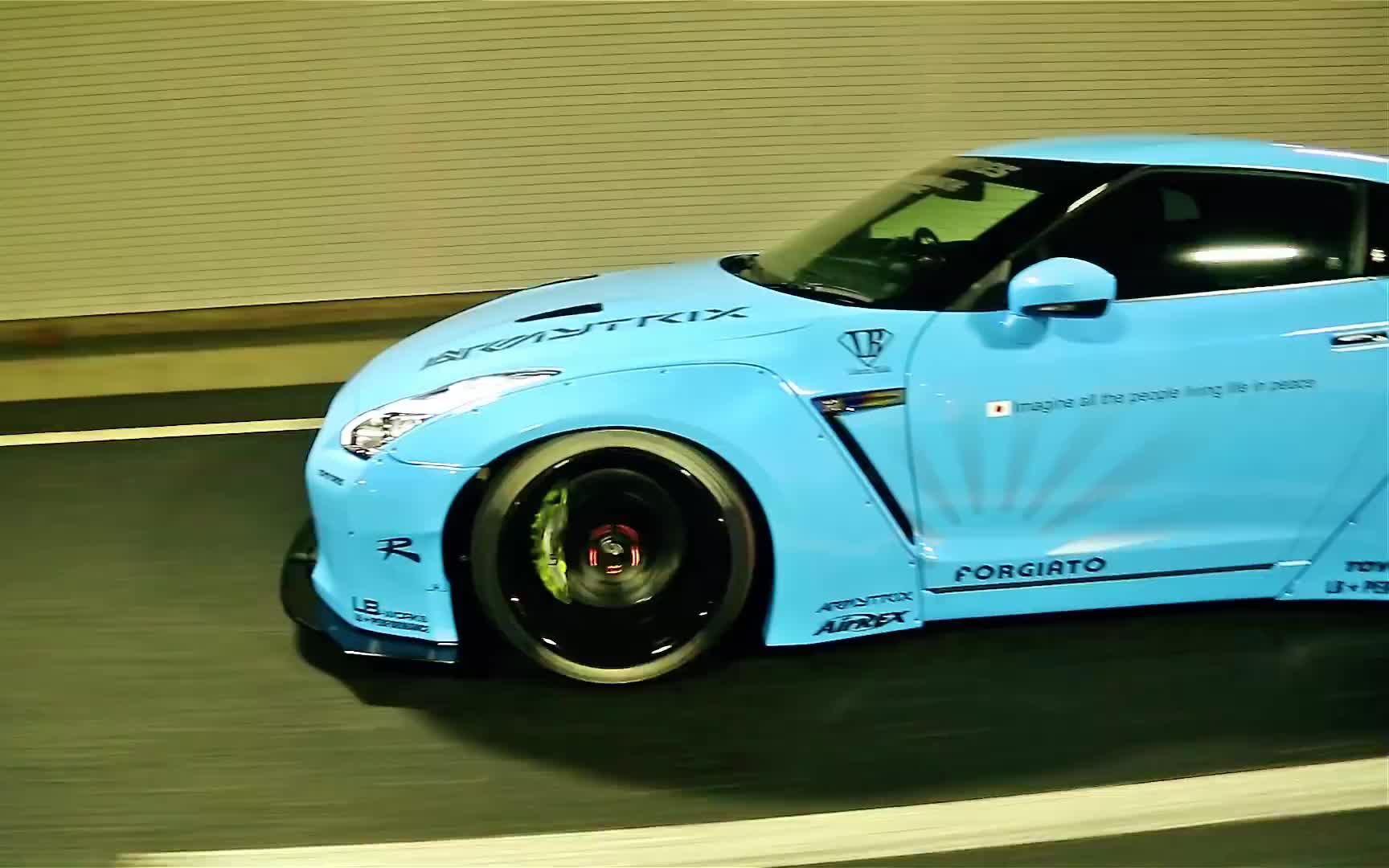 尼桑gtrr35armytrix排气声浪