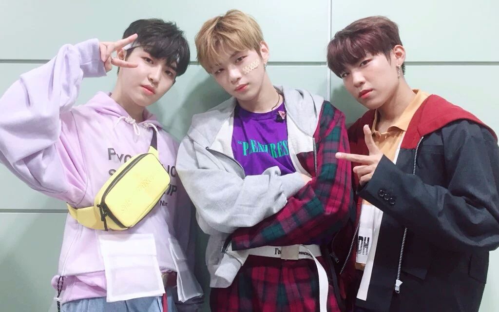 屋里韩语听歌教室听歌学韩语wannaonetripleposition袋鼠kangaroo歌词