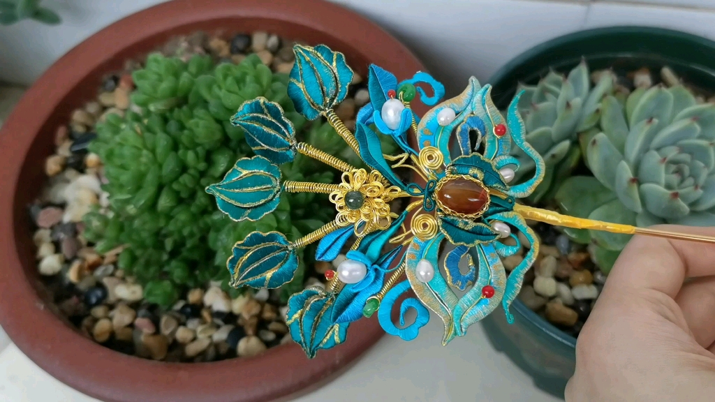 8—— 李静训闹蛾扑花冠制作过程