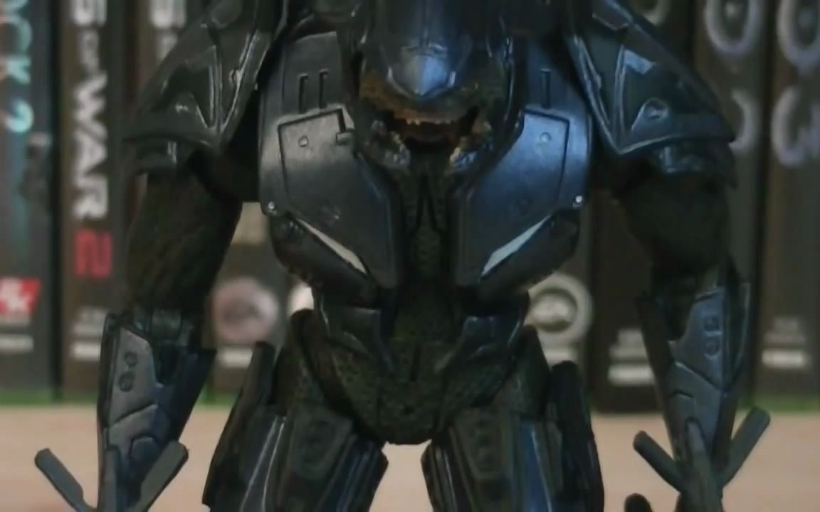 [图]Halo 3 Series 3 Blue Elite Combat Review