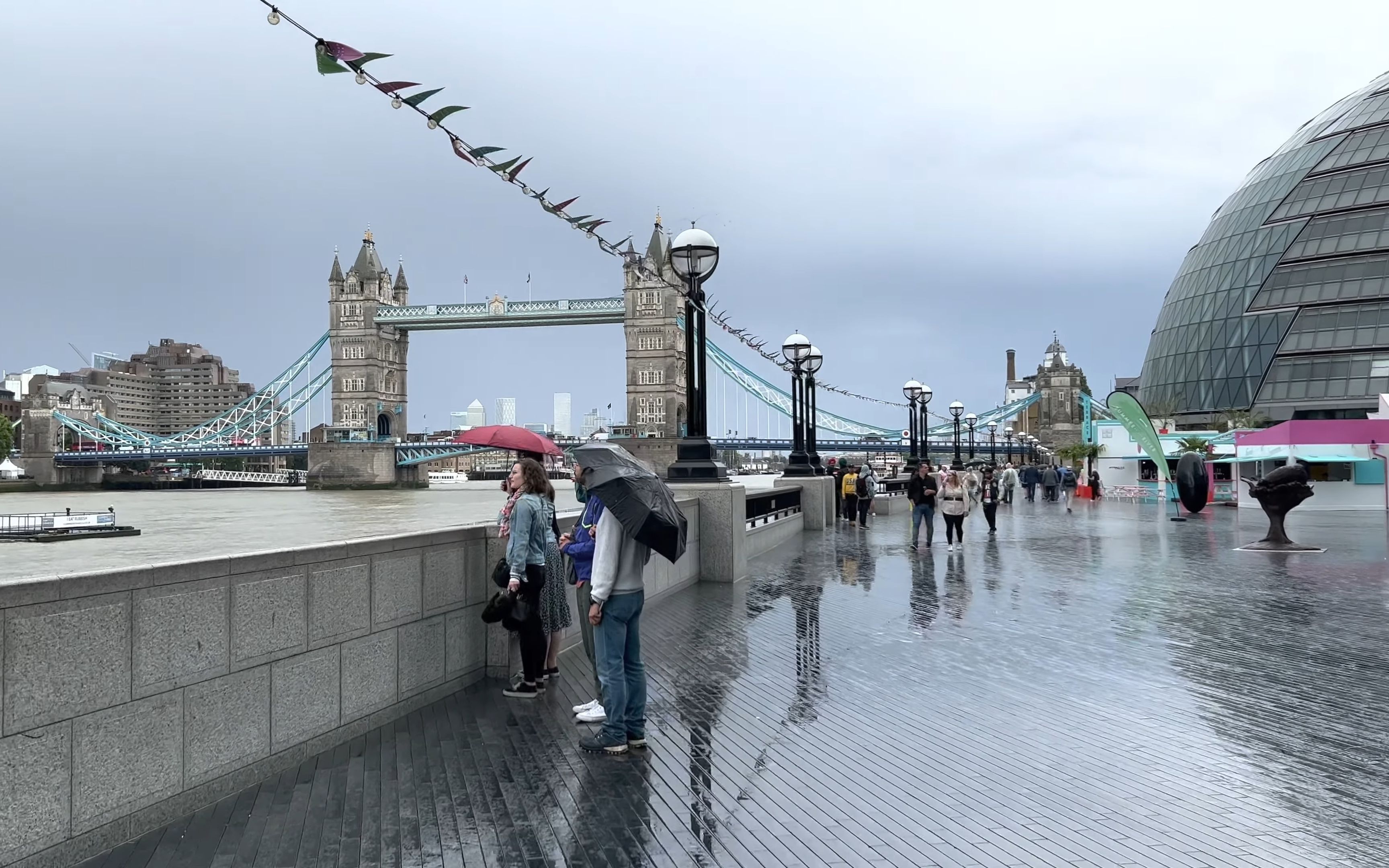 【4k超高清-英国】雨中漫步伦敦塔桥(2023.3.2)