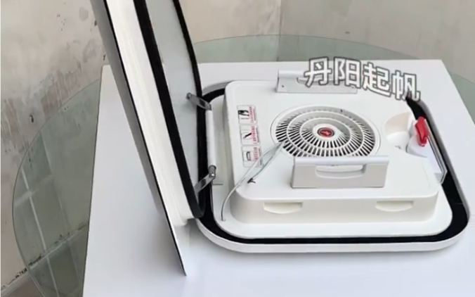 公交车天窗中巴车天窗大巴车天窗汽车顶窗汽车通风窗汽车换气天窗汽车