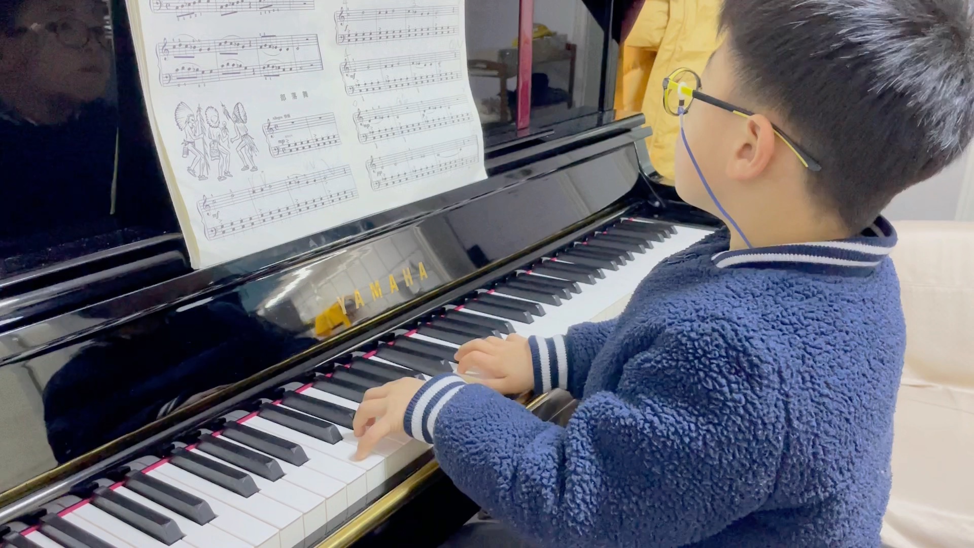 小汤3 杂技演员 我喜欢的节奏 部落舞_哔哩哔哩_bilibili