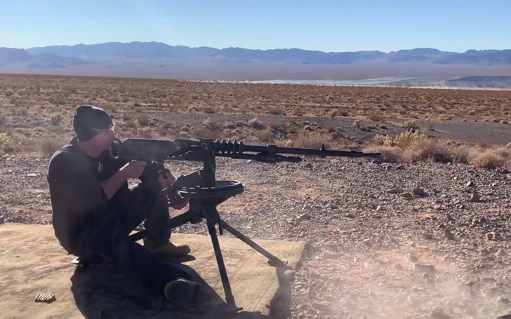 1914 哈奇开斯重机枪射击_哔哩哔哩_bilibili