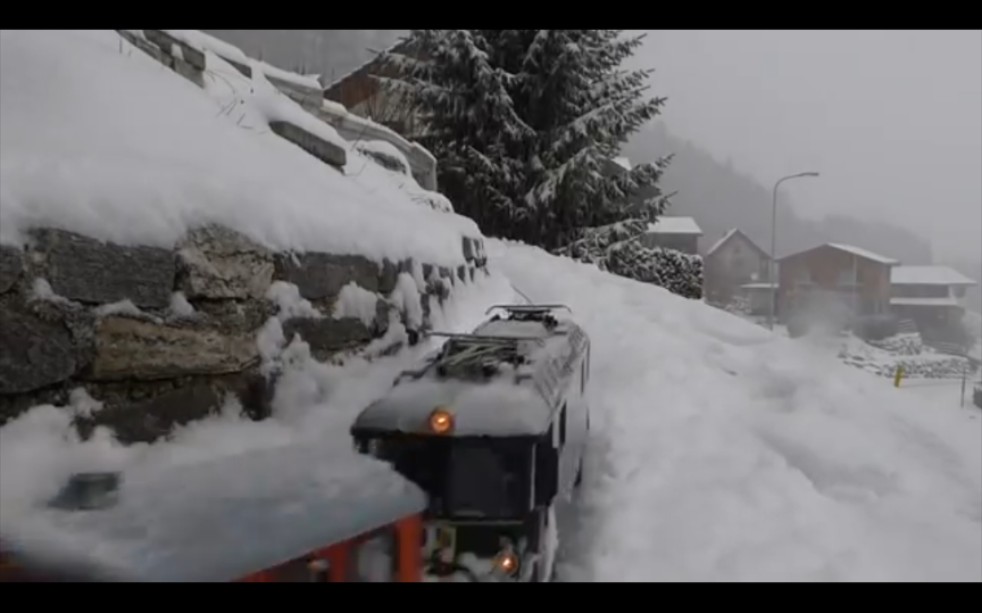 [图]雪国列车！用火车模型来除雪啦。