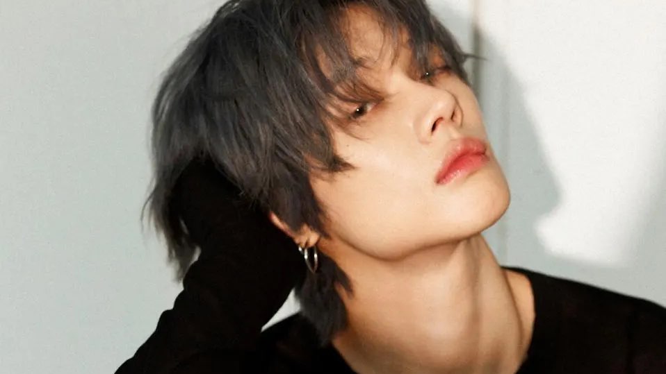 品崔然竣 Rosalia Ashnikko Itzy PJ Harvey Charlie XCX等