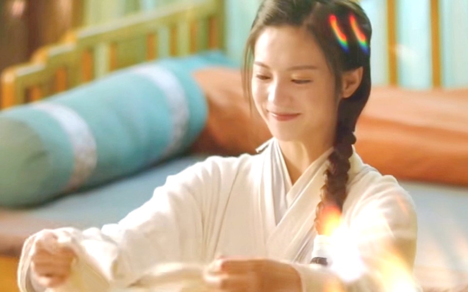 18岁的她好灵好可爱!【古相思曲|陆鸢】