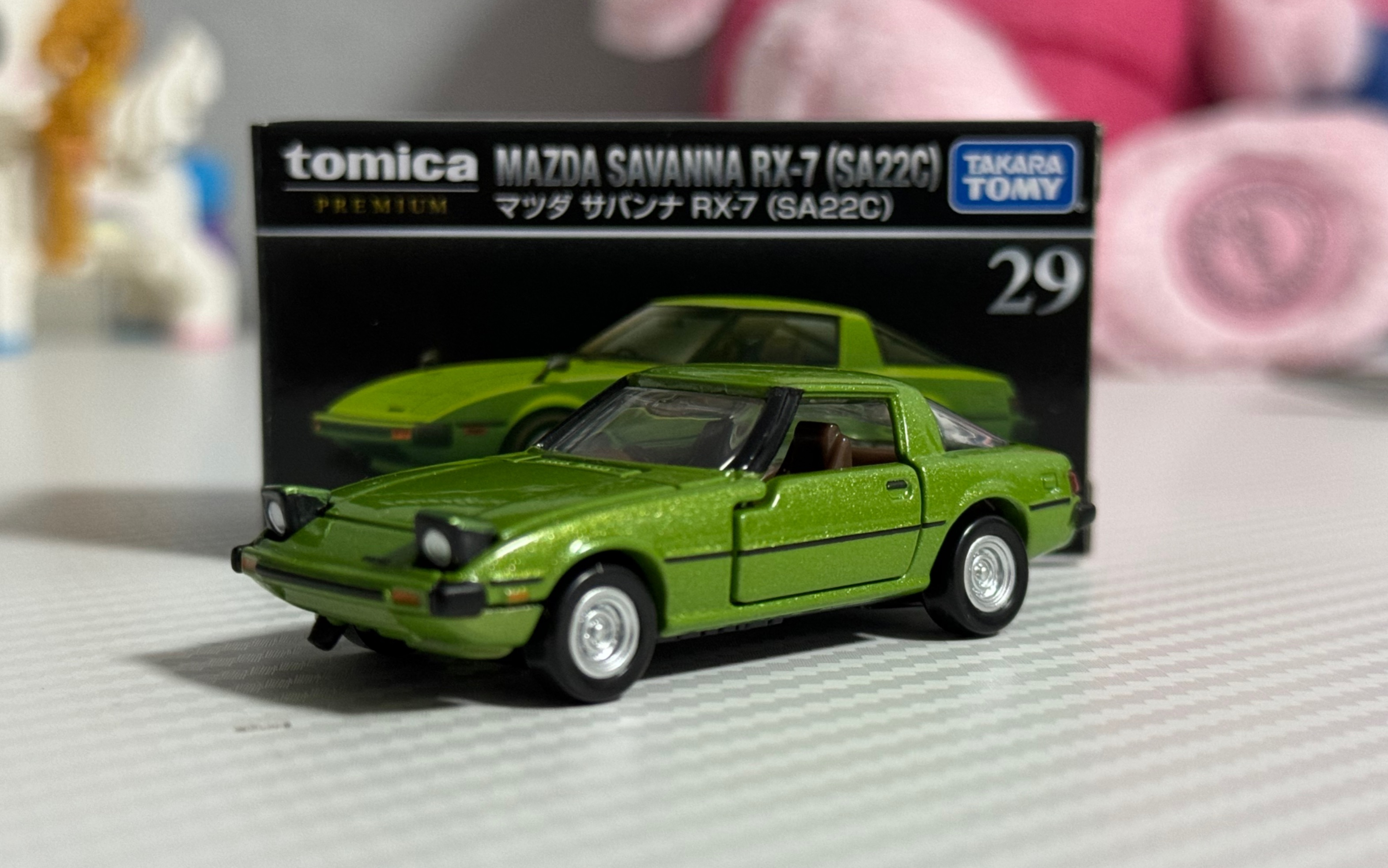 多美卡23年新黑盒tp29马自达 savanna rx-7 开箱