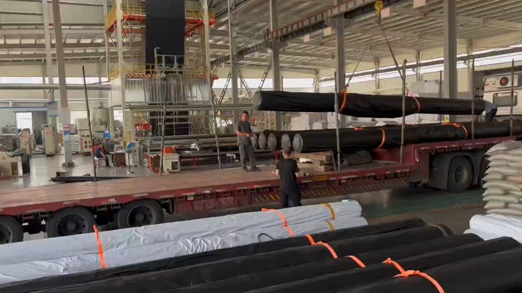 聚乙烯防渗土工膜