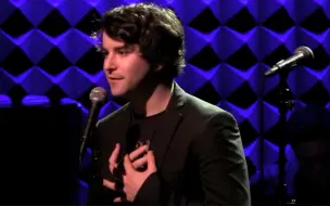 Video herunterladen: 【alex brightman】【地狱客栈Adam】吊王下线了听VA唱歌舒缓一下心情