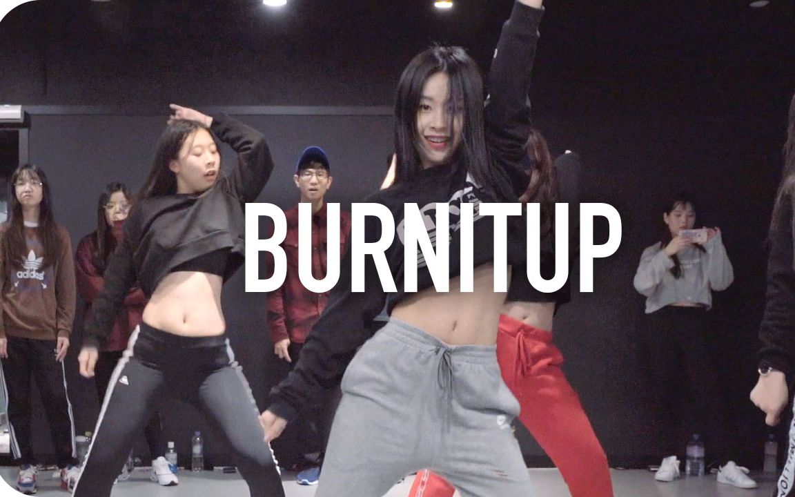 [图]【1M】Minyoung Park编舞Burn It Up