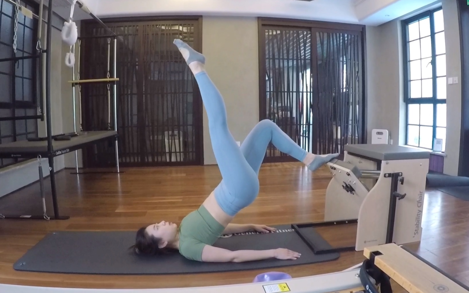 韩国小姐姐的瑜伽普拉提练习片段