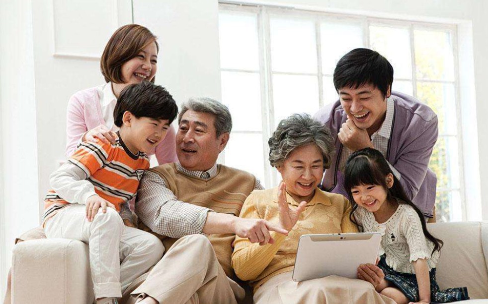 71温馨美好的家//家庭 保护组合【enchanted workshop】