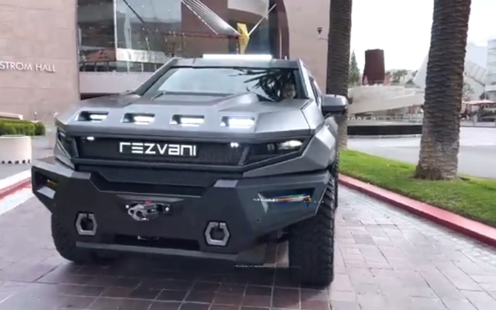 203款年全新最强越野王-超级雷兹瓦尼复仇者