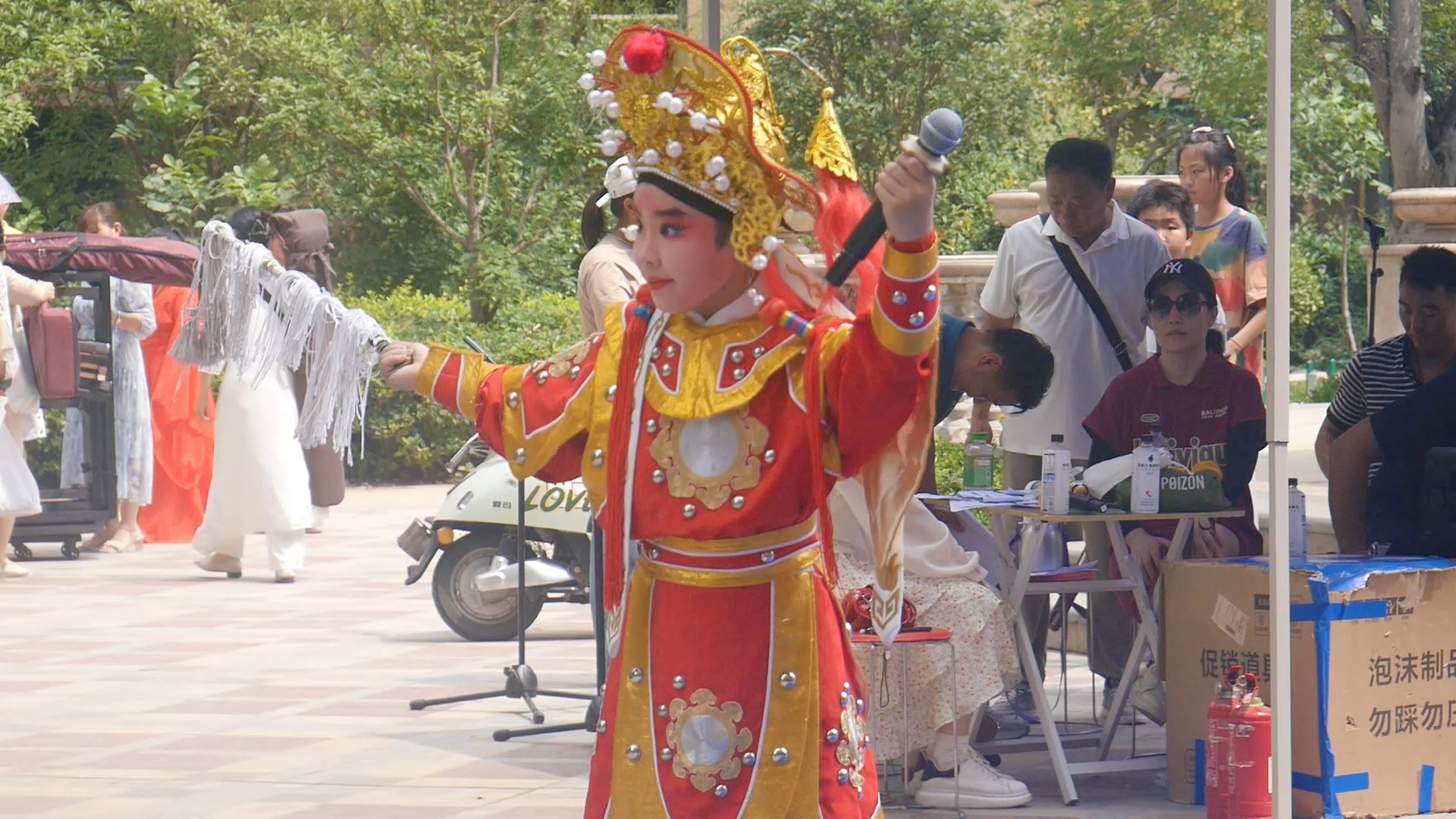 欢乐社区行同乐花园社区文艺演出,豫剧《花木兰》选段