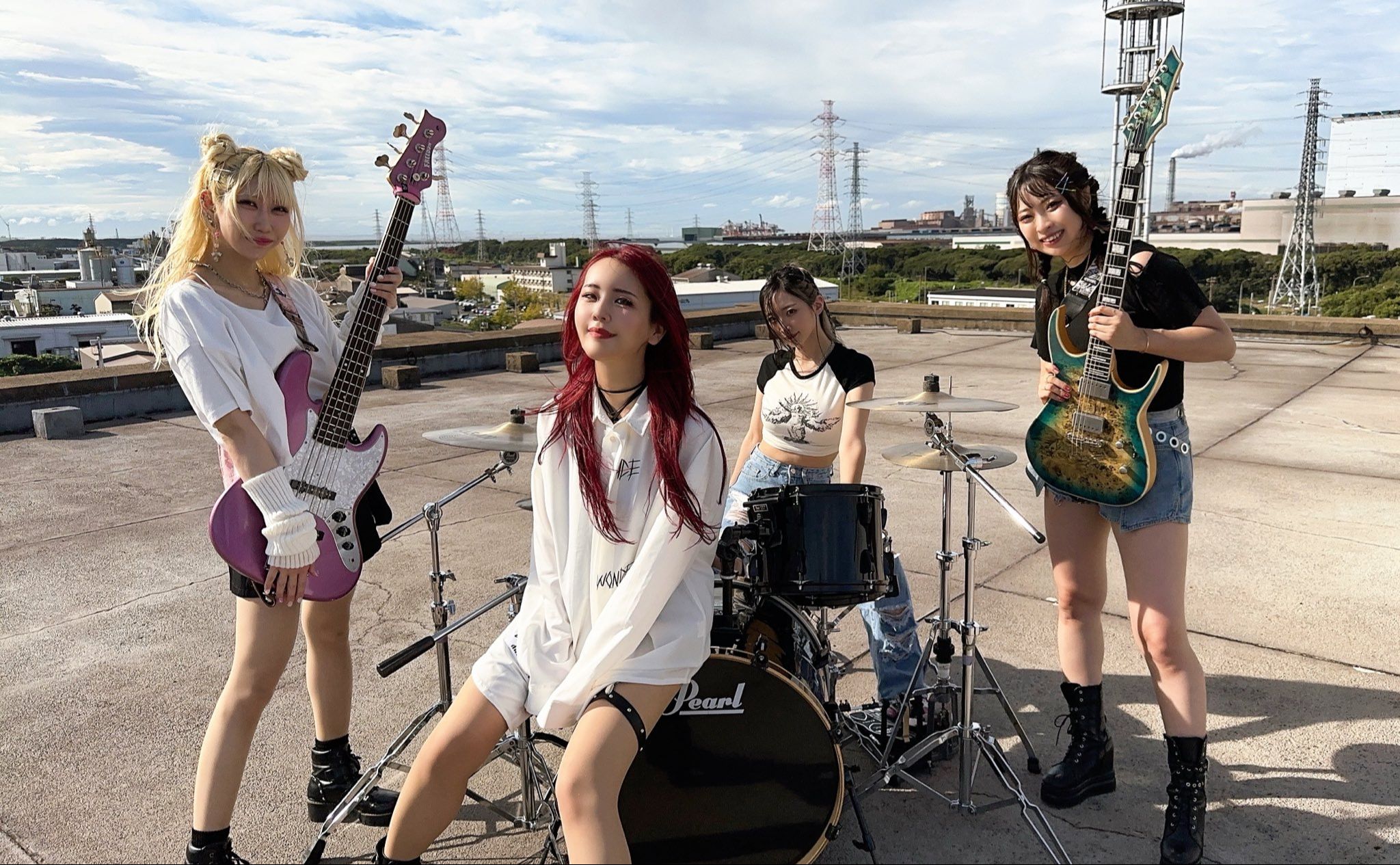 金属核女子乐队 undying words 贝斯手 彪/aya