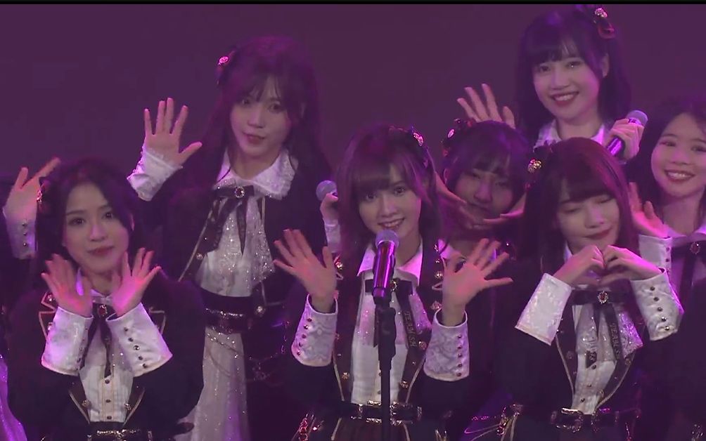 [图]【AKB48 Team SH】闪亮的幸运（演唱会版）（AKB48 Team SH及姐妹团经典演出歌曲音乐）