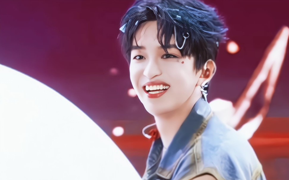 抬头的那刻你在想什么呢?别难过,我的大明星