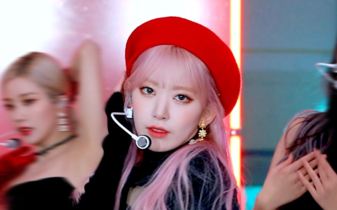 【iz*one/宫脇咲良】粉发樱花 常看常新