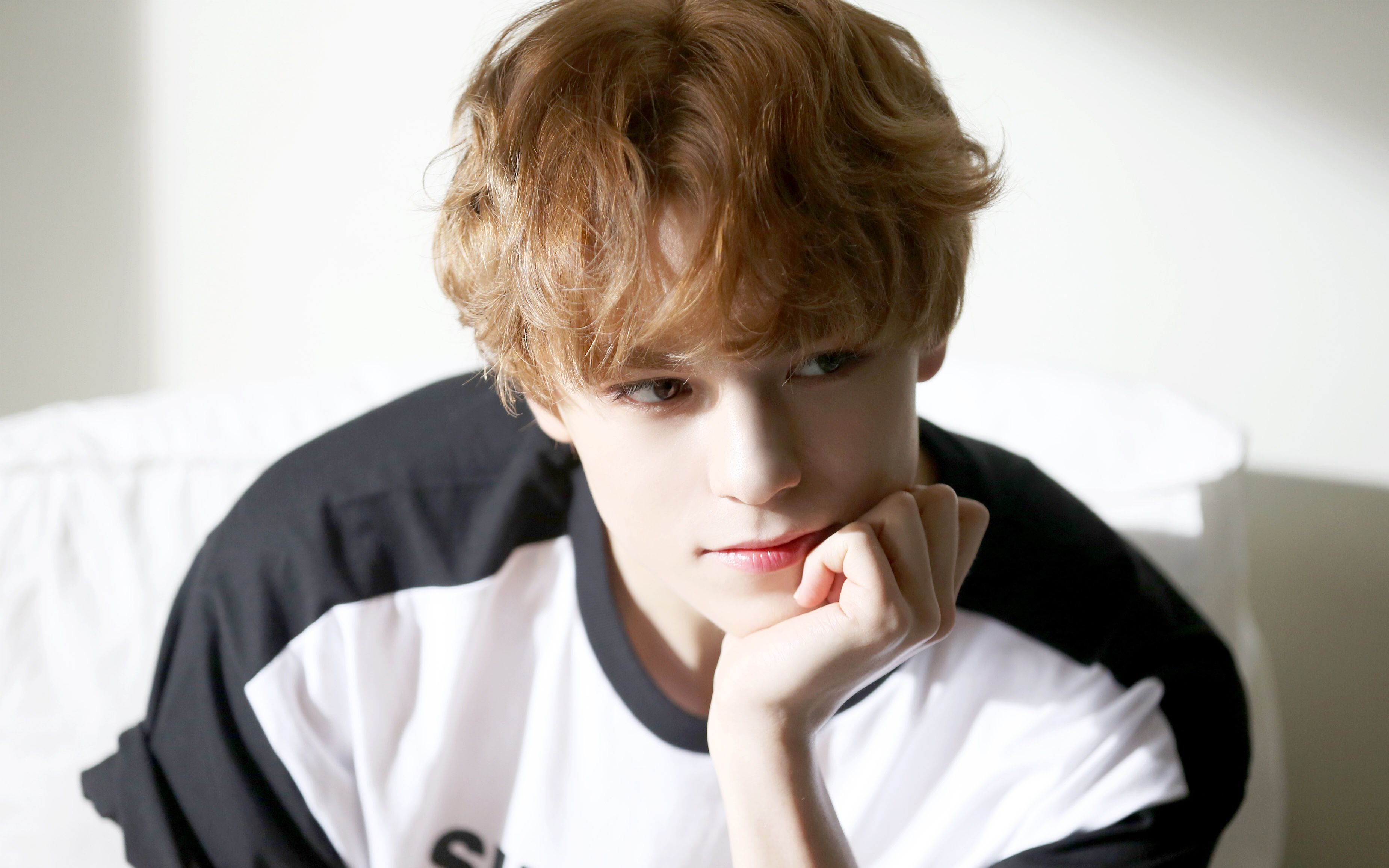 【中字】【崔韩率vernon/seventeen】论崔啵到底有多爱他的蓝牙音箱