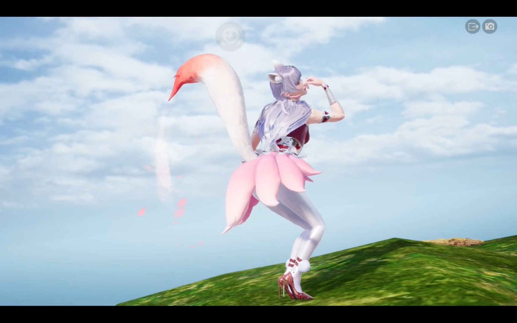 【和平精英】团竞布娃娃展示青丘仙客