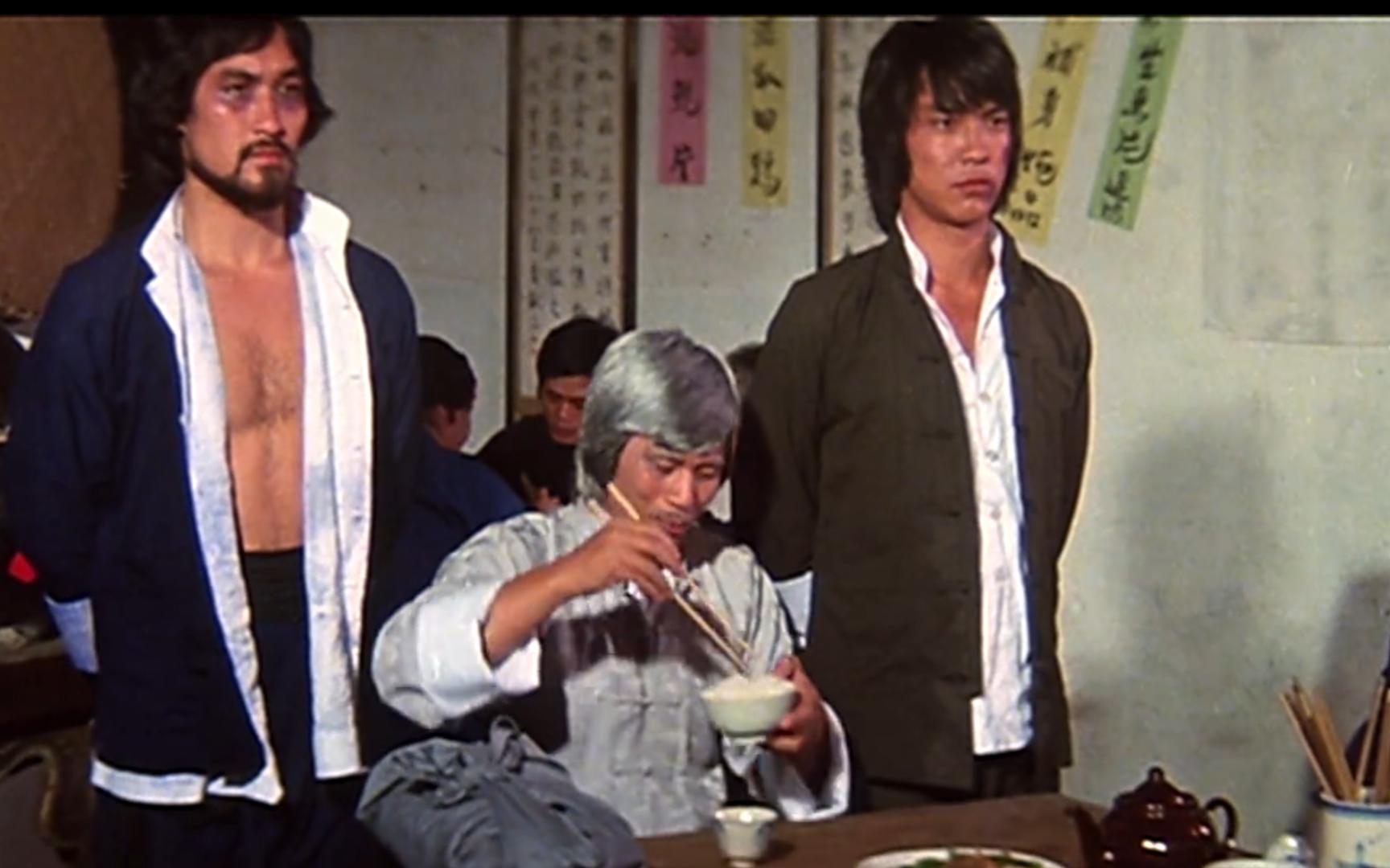 白切鸡,菜心牛肉,三丝,二十几碗白饭,师徒三人的美食片段《杂家小子》