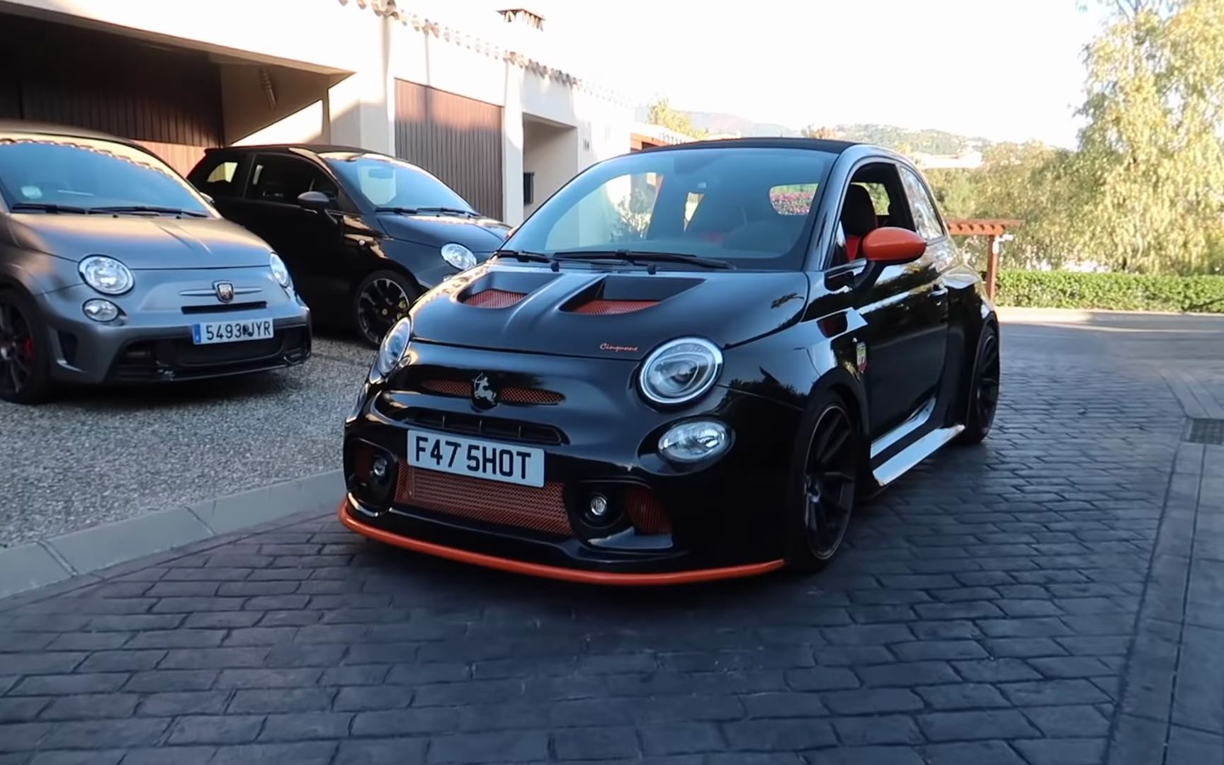 驾驶280 bhp罗密欧法拉利阿巴斯595