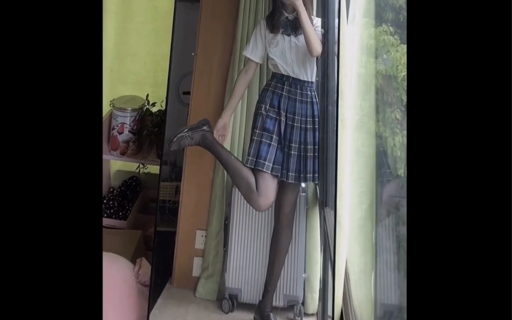 女生的jiojio 到底是臭的还是酸的呢?