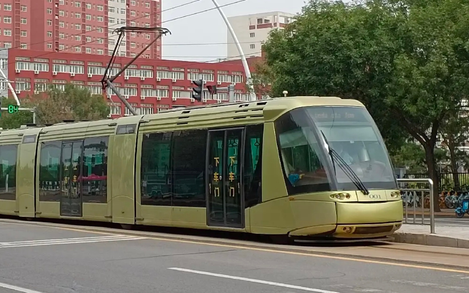 天津市泰达导轨电车侧方展望