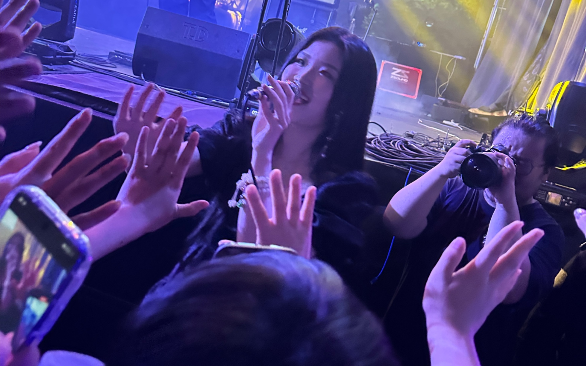 在这么热的天气里,和我一起蒸桑拿#蓝心羽#小宇