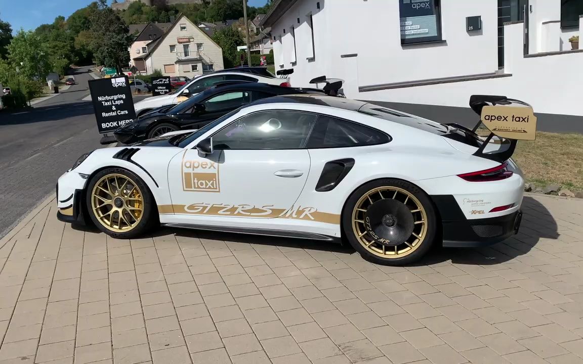【超跑街拍】我开着保时捷gt2rs mr在纽博格林的第一圈——太快了!