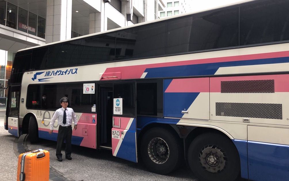 日本大阪-东京 夜行巴士 进入东京的大桥开始-新宿-jr东京站 第一视角