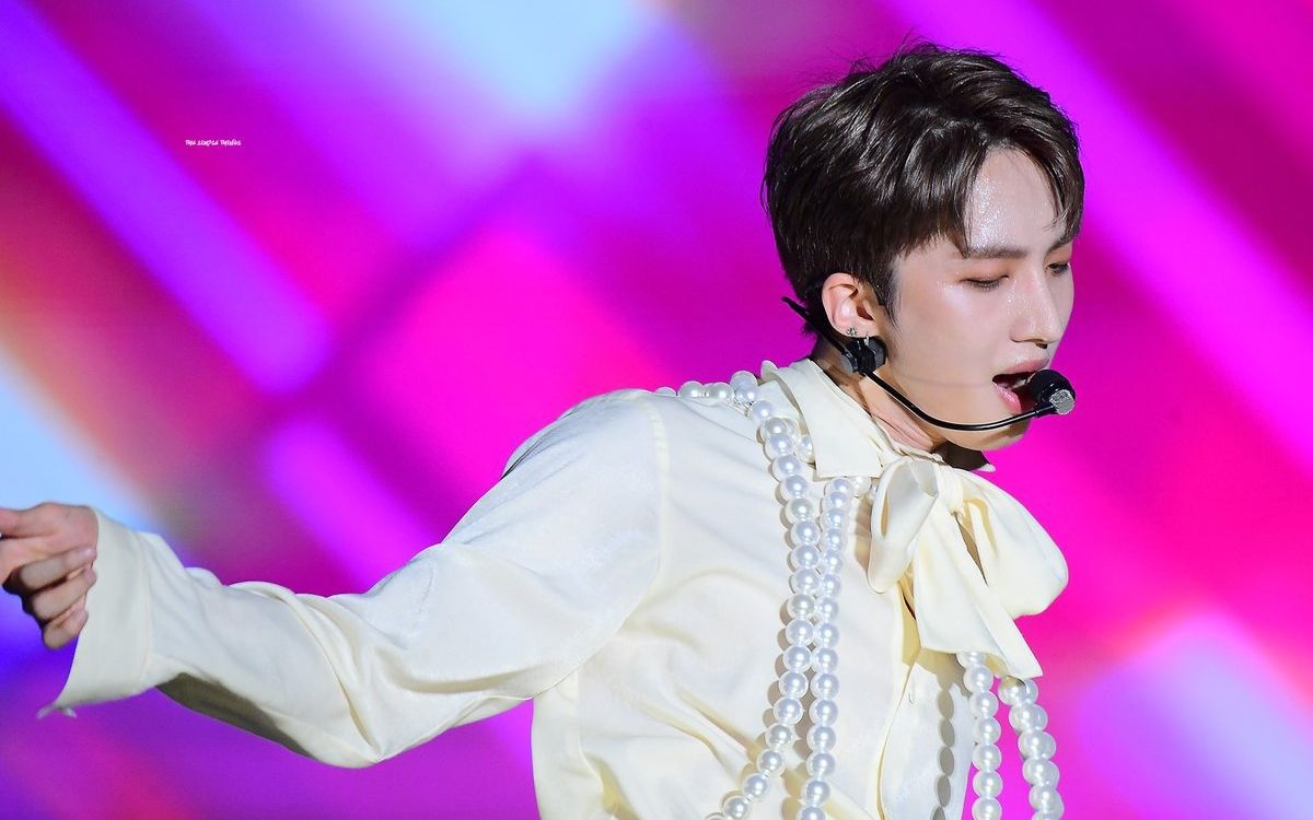 互动视频pentagonhui李会泽的舞台盲盒solocover特别舞台直拍劳模小李