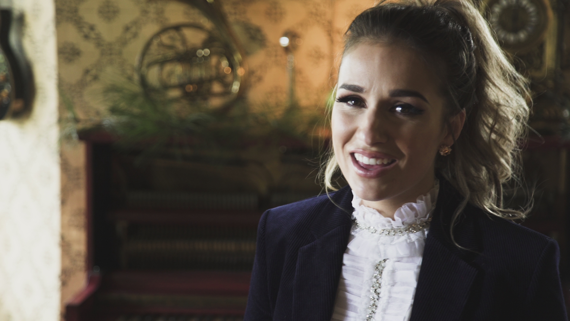 do you hear what i hear? - jessie james decker