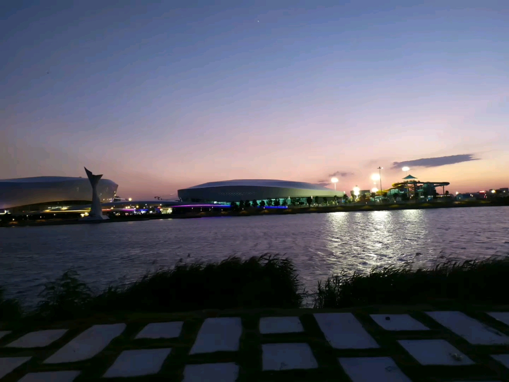 晋江第二体育中心夜景