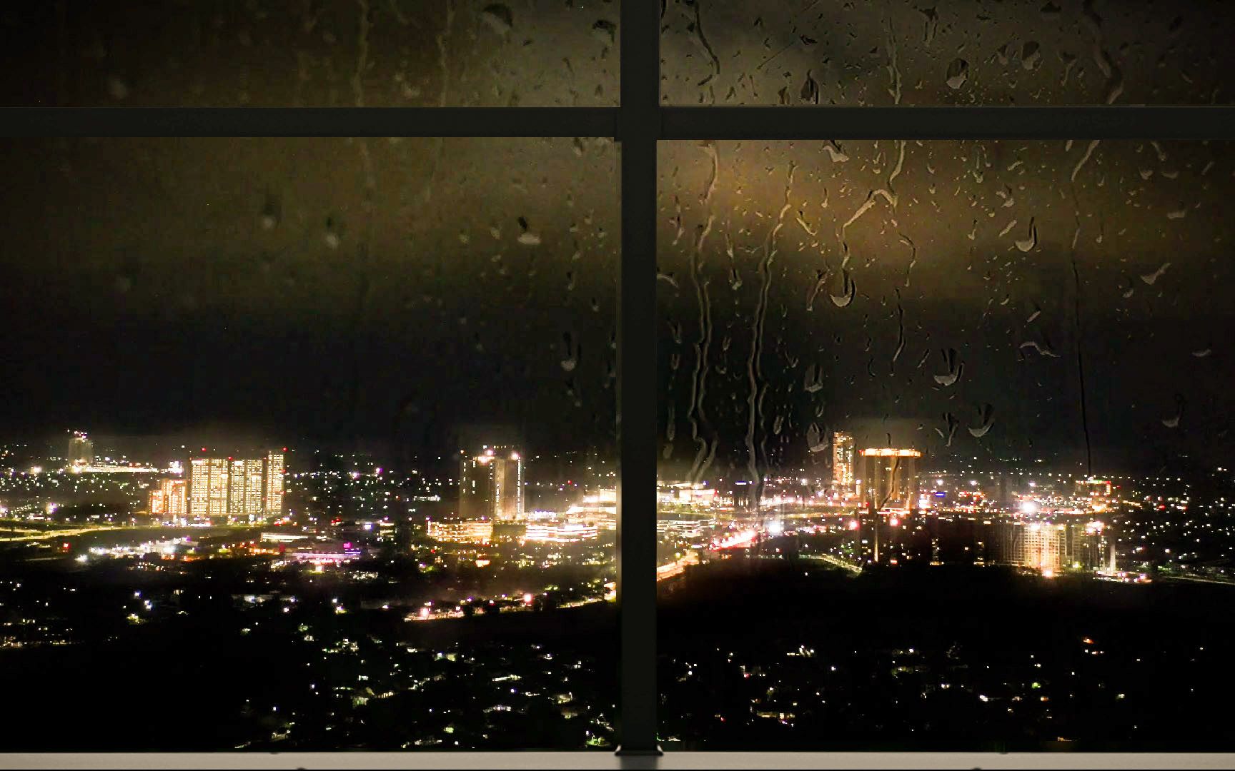 窗外雨景真实图片
