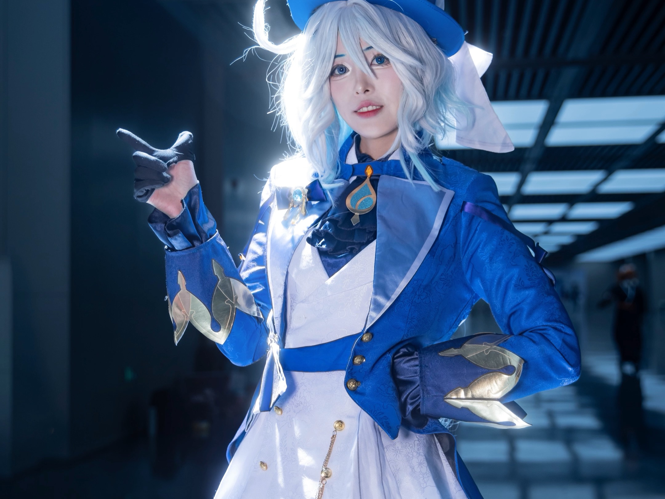 你我究竟是看戏的人,还是戏中的人呢?芙宁娜cos 漫展场照