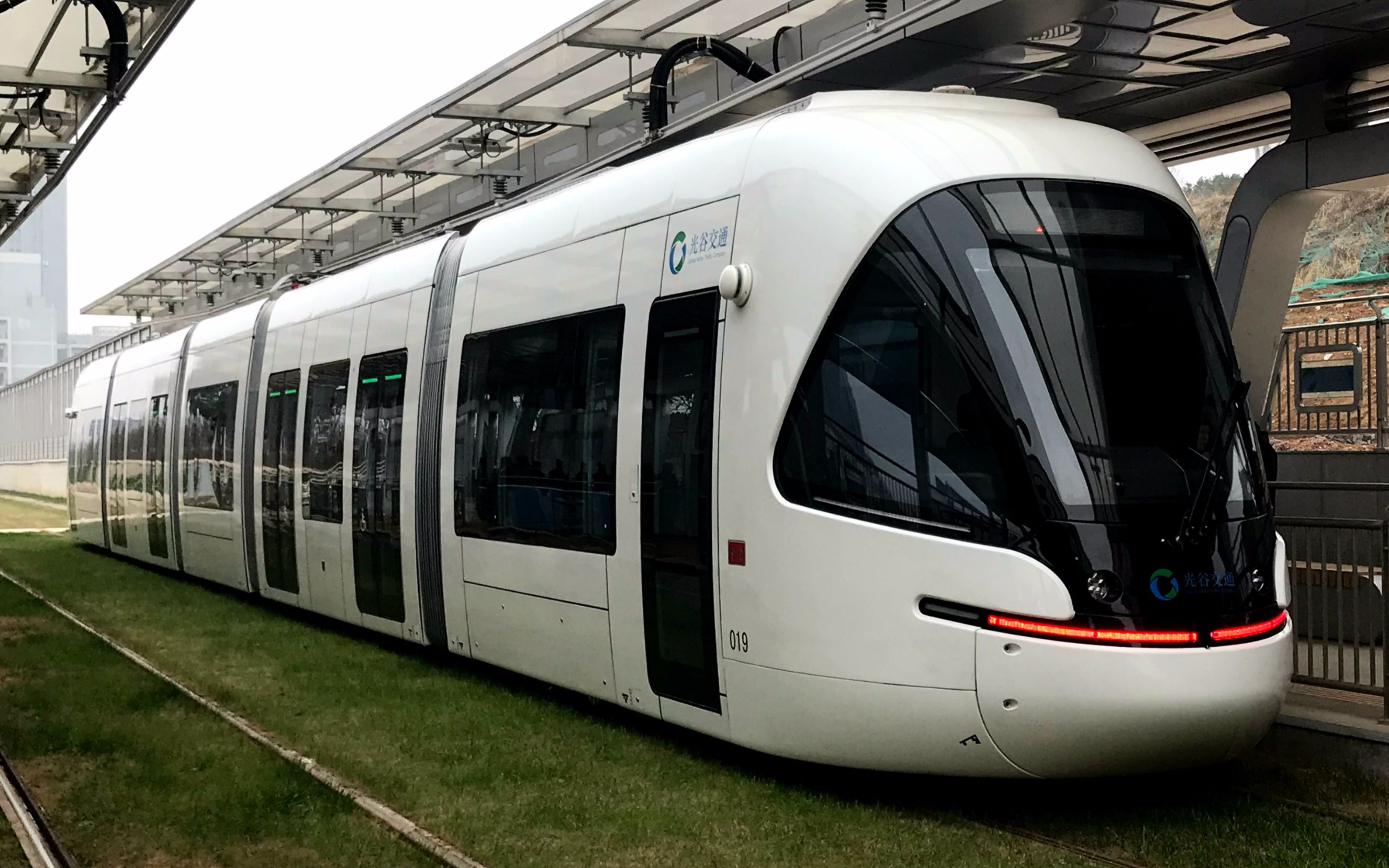 【首发】武汉光谷有轨电车l2线 光谷植物园→城铁汤逊湖 全程前方展望