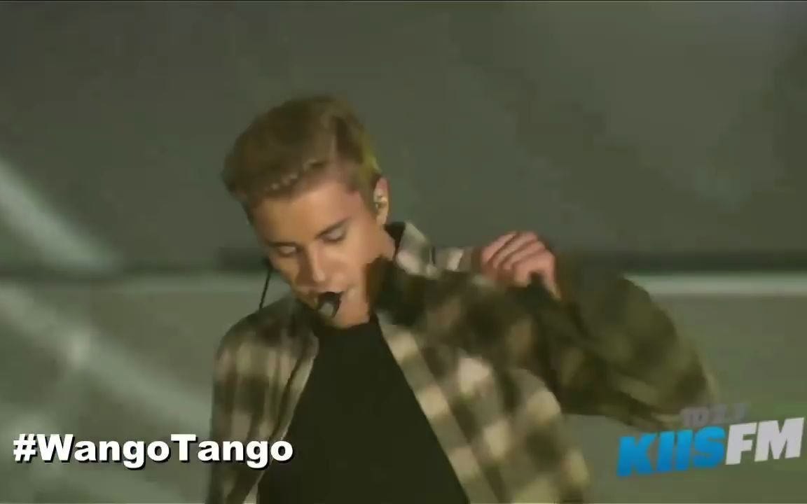 [图]【唱跳全能】Justin Bieber 贾斯汀实力演唱Boyfriend/Beauty And A Beat！(维戈探戈秀 5/9/2015 720p)