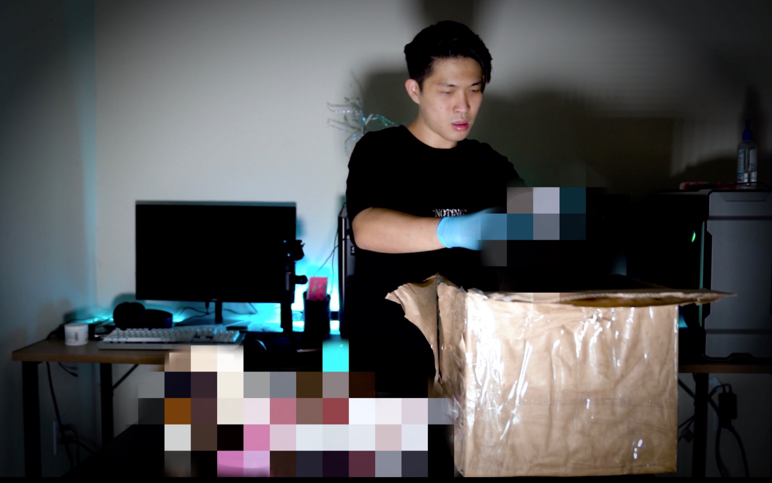 暗网开箱居然开出这些东西