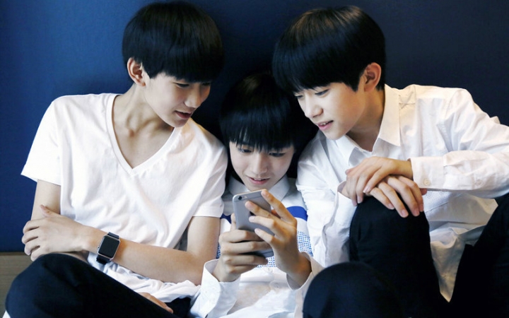 【TFBOYS】《一直都在》哔哩哔哩bilibili