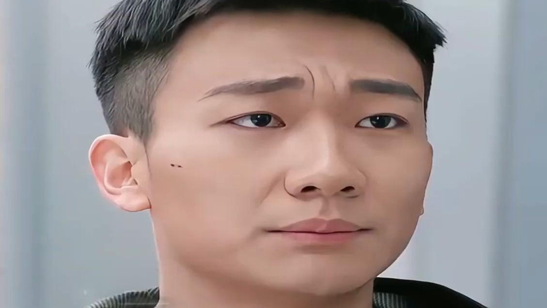 《欢乐颂》中应勤独白:为什么非童女不娶的应勤,最后还是选择了邱莹莹