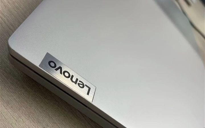 联想lenovo 小新-15iil 2020 二手笔记本电脑 配置: 处理器:i7-10.