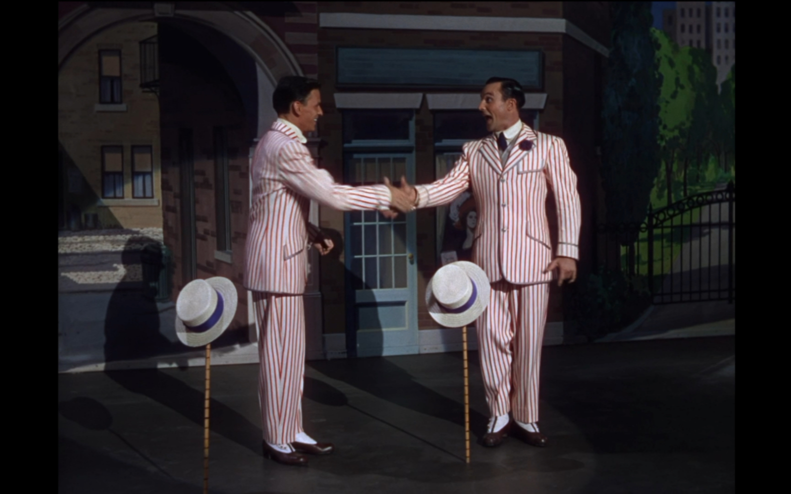 [图]frank Sinatra - Take me out to the ball game (with Gene kelly)1949