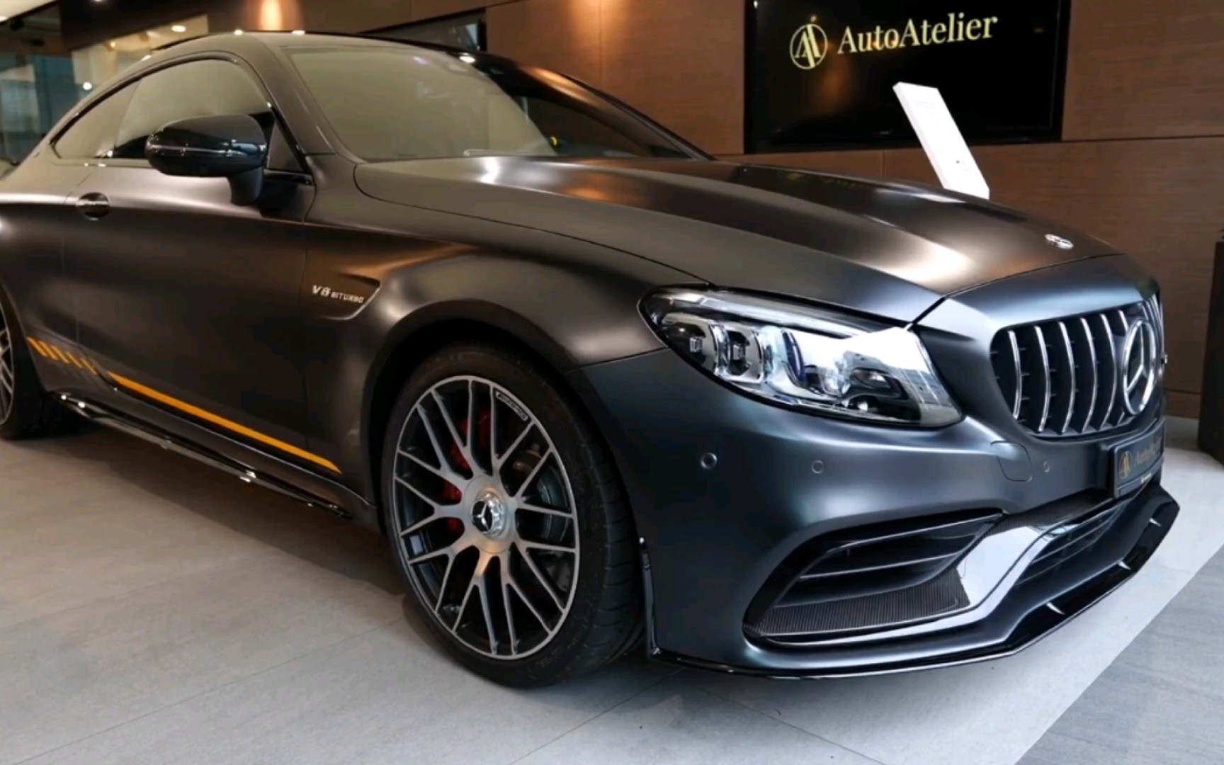 沉浸式体验 2023奔驰amg c63s  4.0t v8发动机 510匹马力百公里加速3.