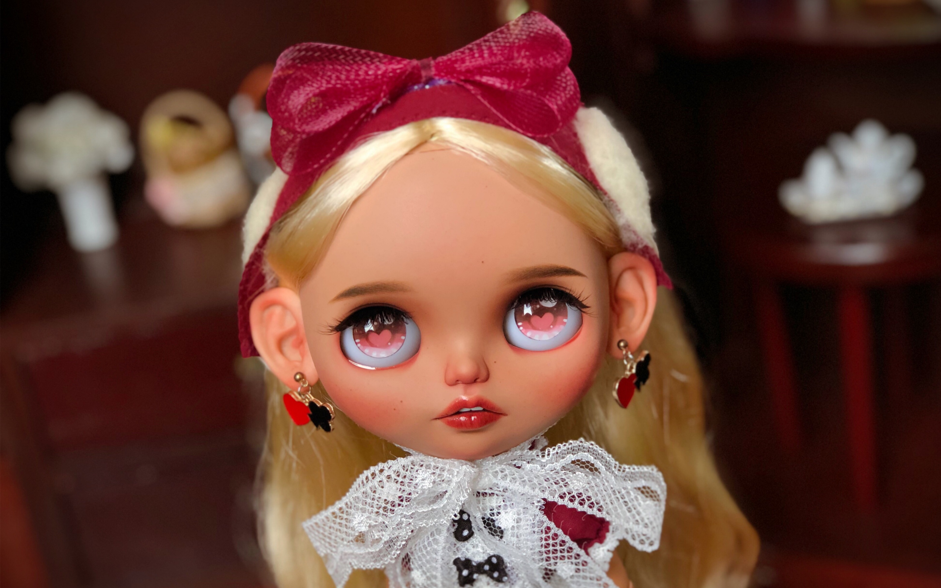 【blythe小布改妆】妆宝落落 黑皮小姐姐【七星星改妆】_哔哩哔哩