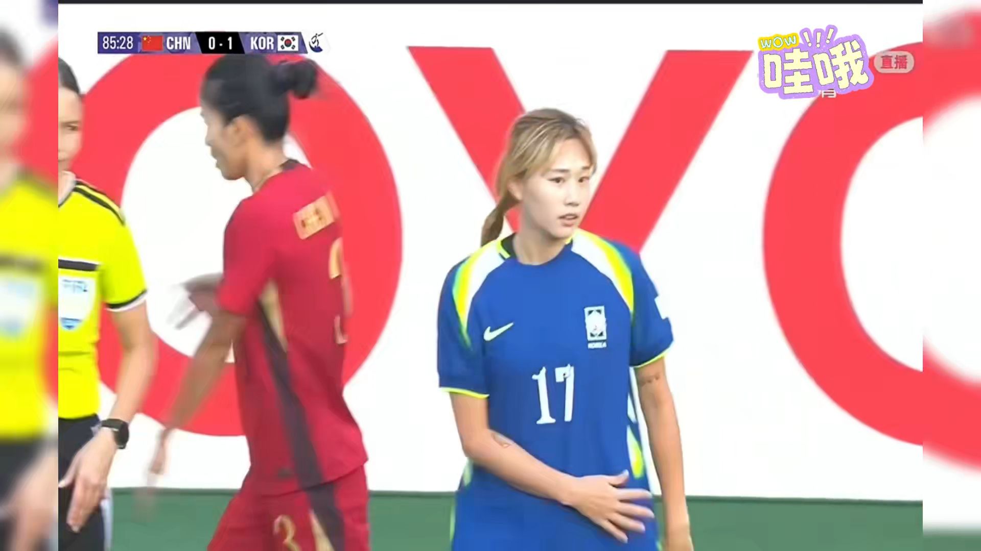 晦气 中国男女足遭韩国双杀！放松一下暂时不看球了 韩国女足替补17号球员尹秀贞确实还挺秀气的~