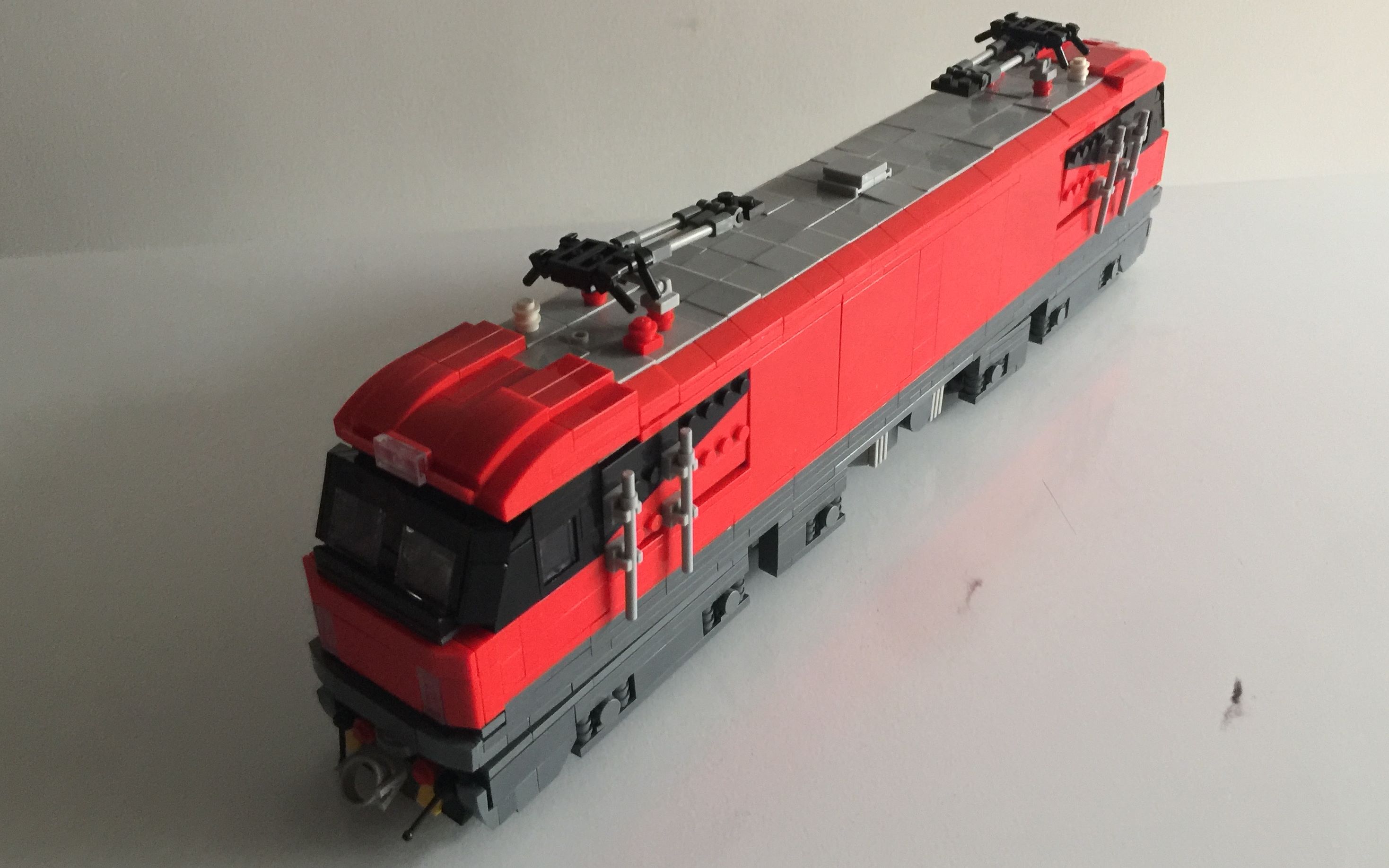 乐高mochxd3d型电力机车运行测试