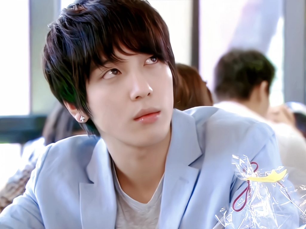 『郑容和』后来,你爱上了一个与她完全不一样的女生